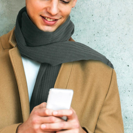 Oslo Cable Knit Scarves Lifestyle